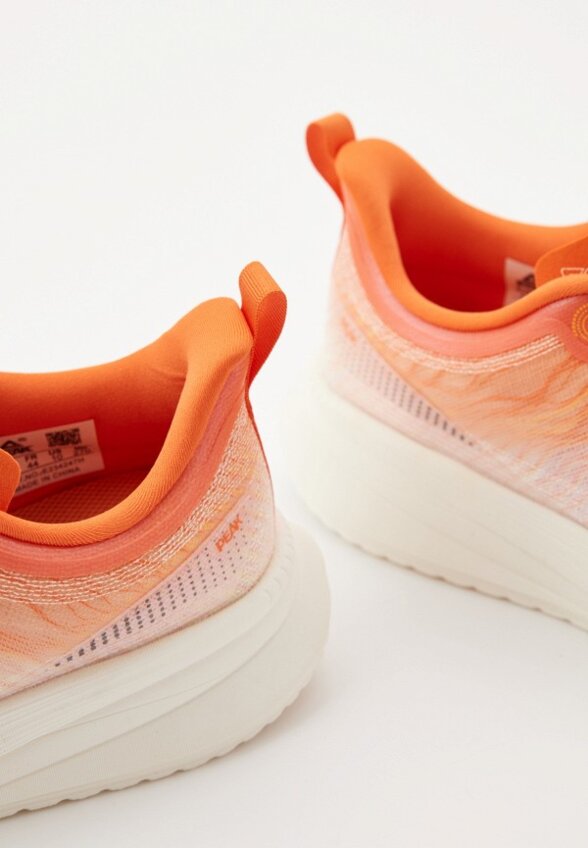 Кроссовки Peak