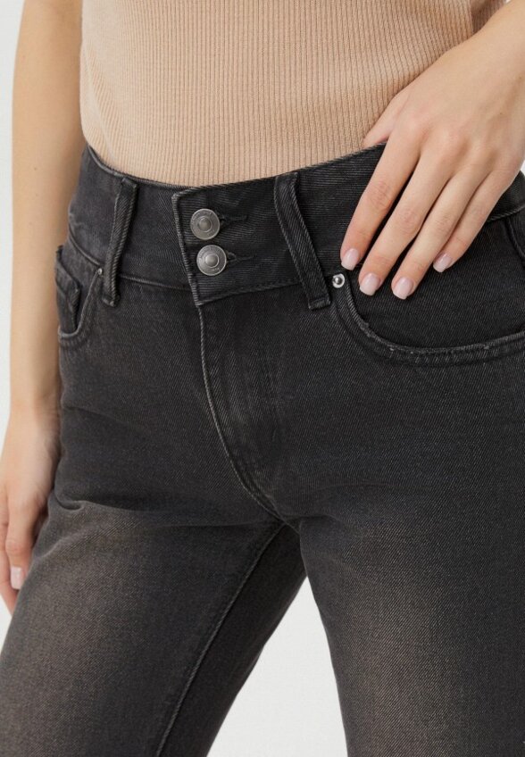 Джинсы Maison David