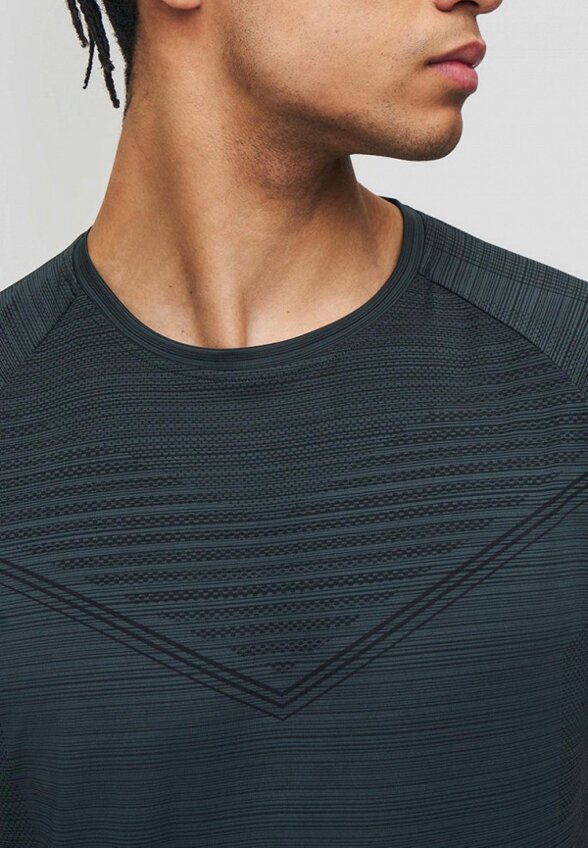 Футболка Baon