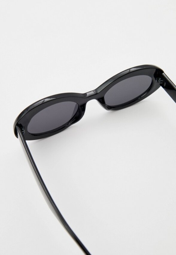 Очки солнцезащитные Zarina