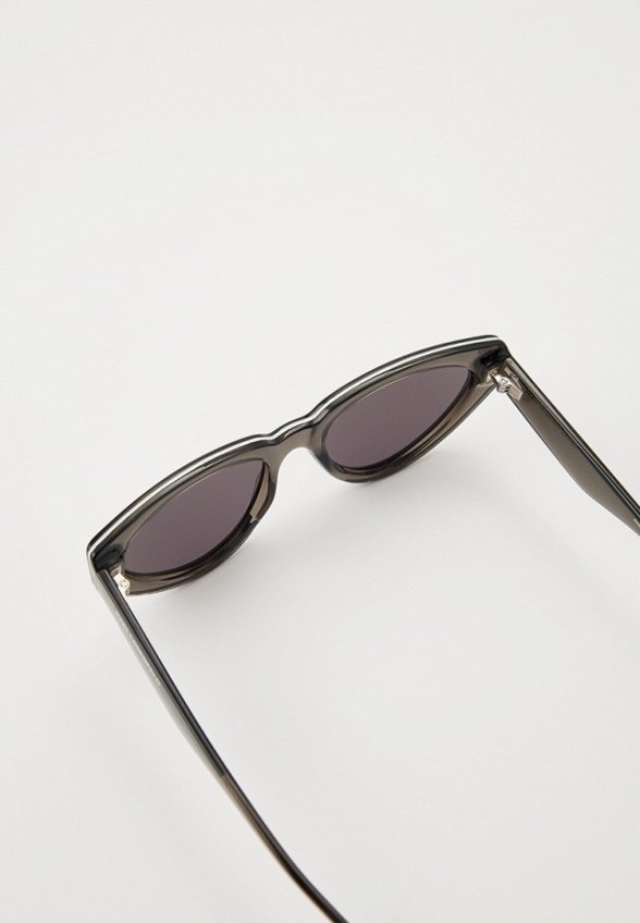 Очки солнцезащитные Karl Lagerfeld