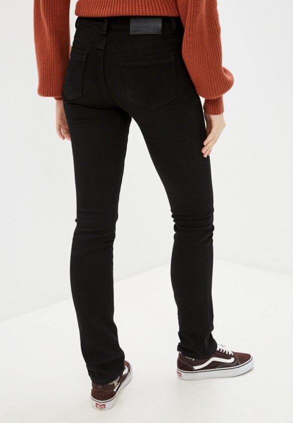 Джинсы Mossmore