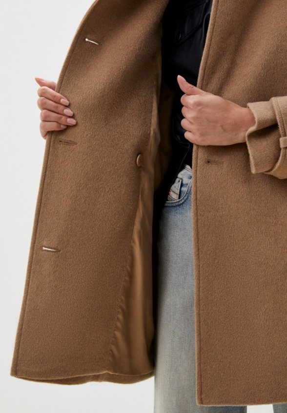 Полупальто Costoso