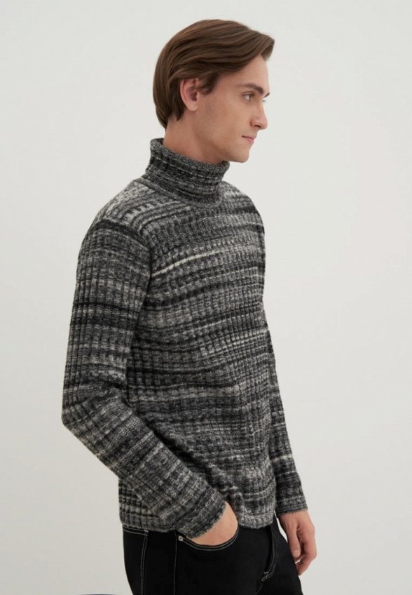 Свитер Finn Flare