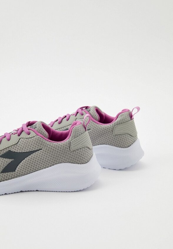 Кроссовки Diadora