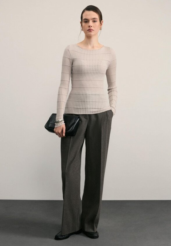 Джемпер Zarina