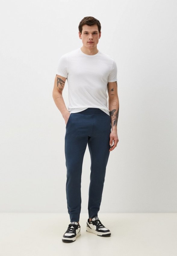 Брюки спортивные Mark Formelle