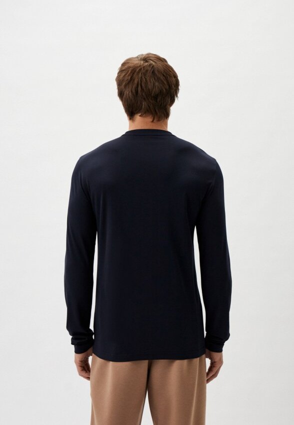 Лонгслив EA7