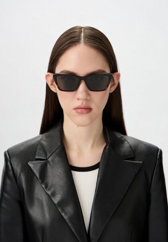 Очки солнцезащитные Saint Laurent