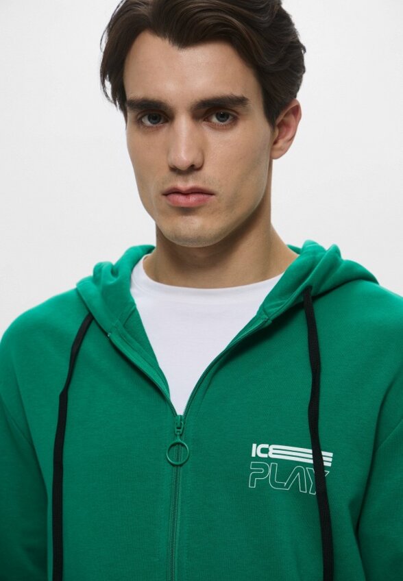 Толстовка Ice Play