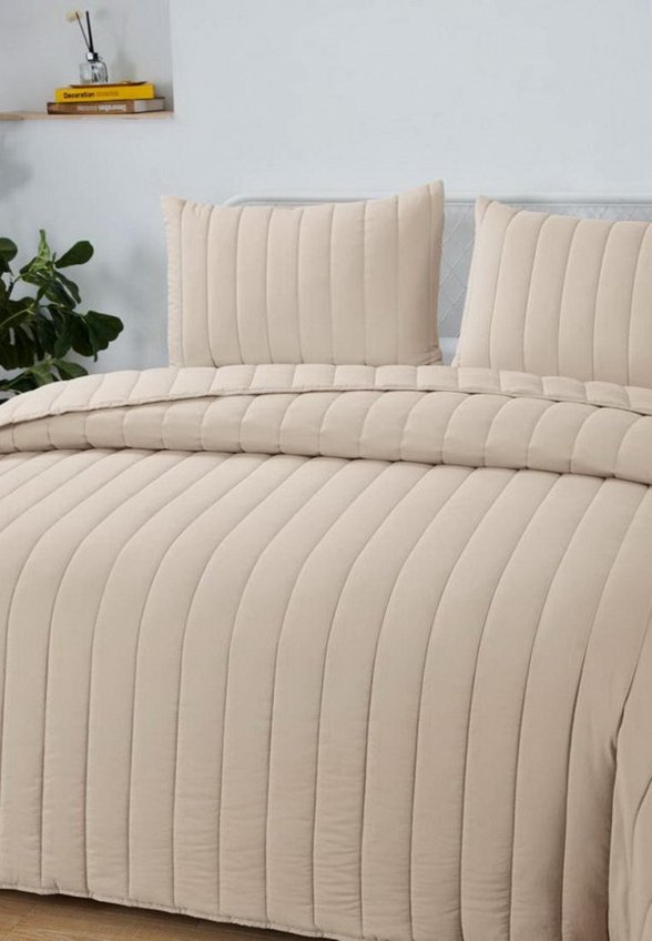 Комплект с покрывалом Sofi De Marko