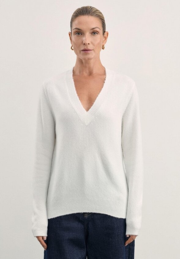 Пуловер Zarina