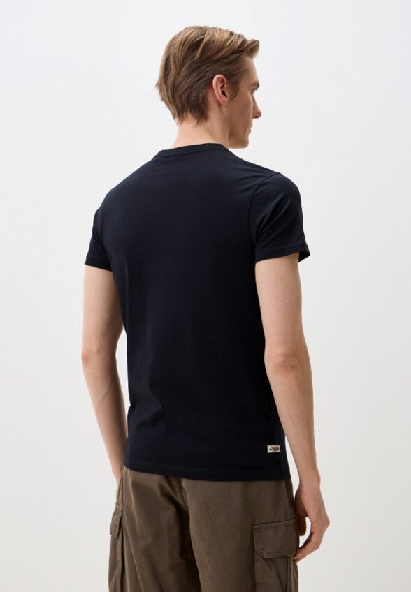 Футболка Deeluxe