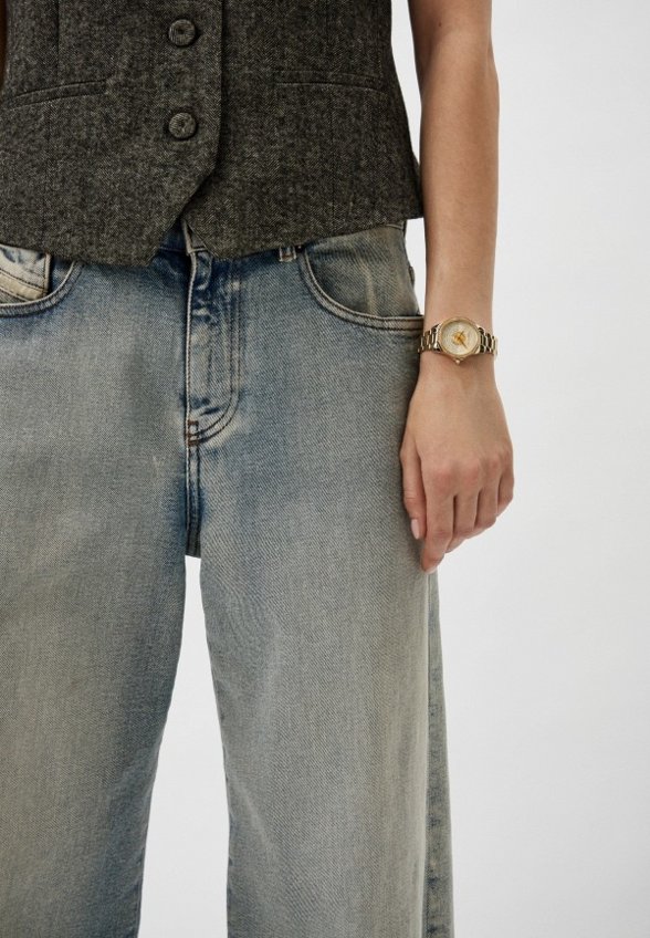 Часы Cerruti 1881