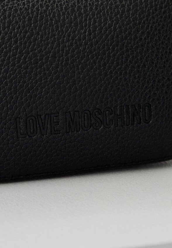 Сумка Love Moschino