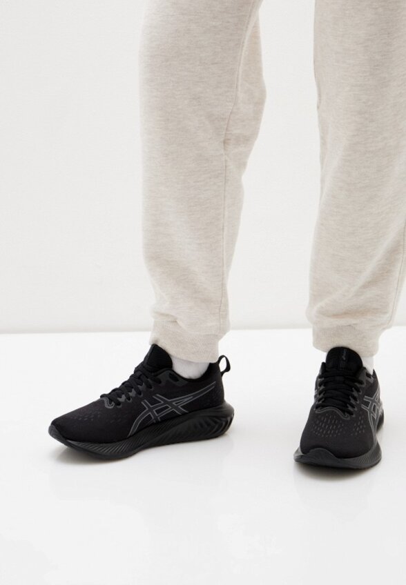 Кроссовки ASICS