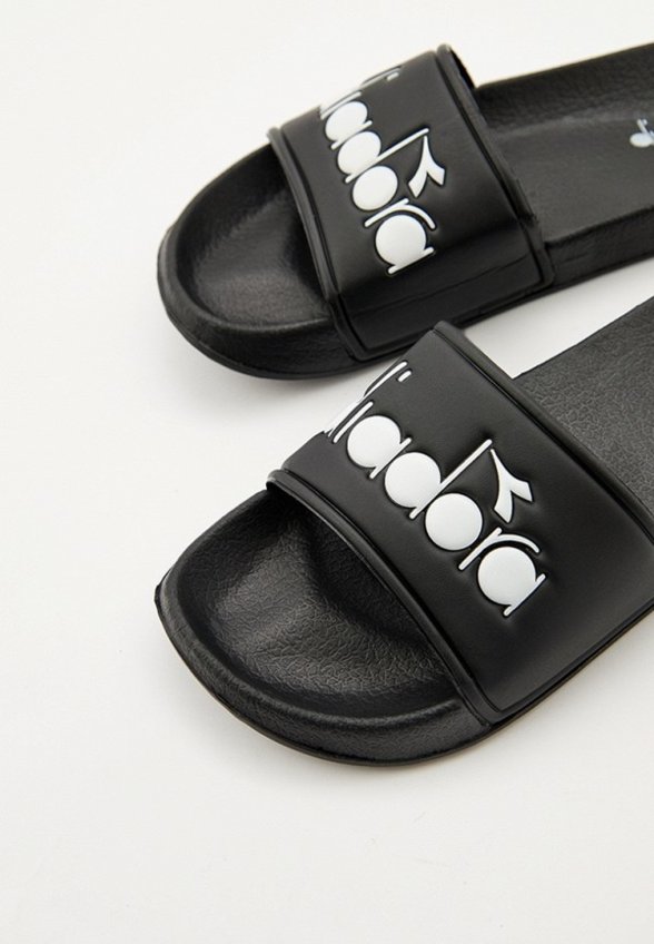 Сланцы Diadora