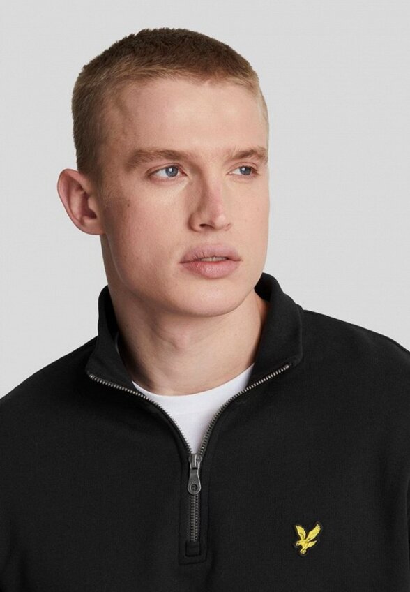 Олимпийка Lyle & Scott