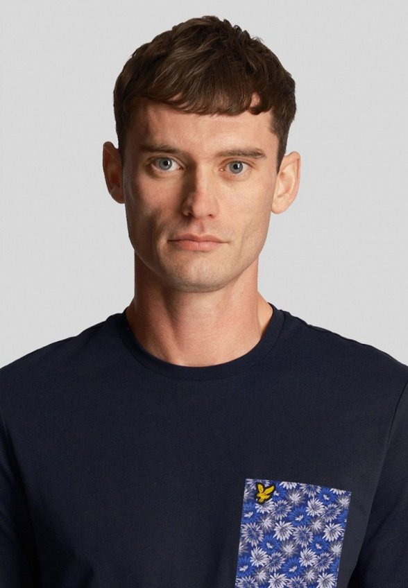 Футболка Lyle & Scott