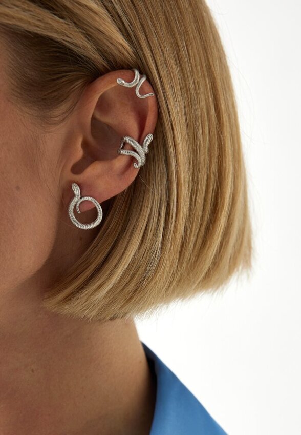 Серебряный кафф в форме змеи MIE