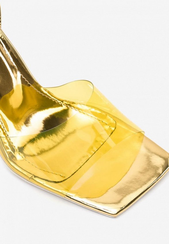 Босоножки Mysa