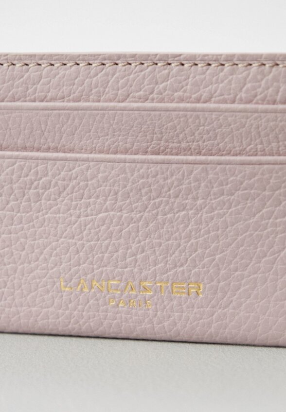 Кредитница Lancaster