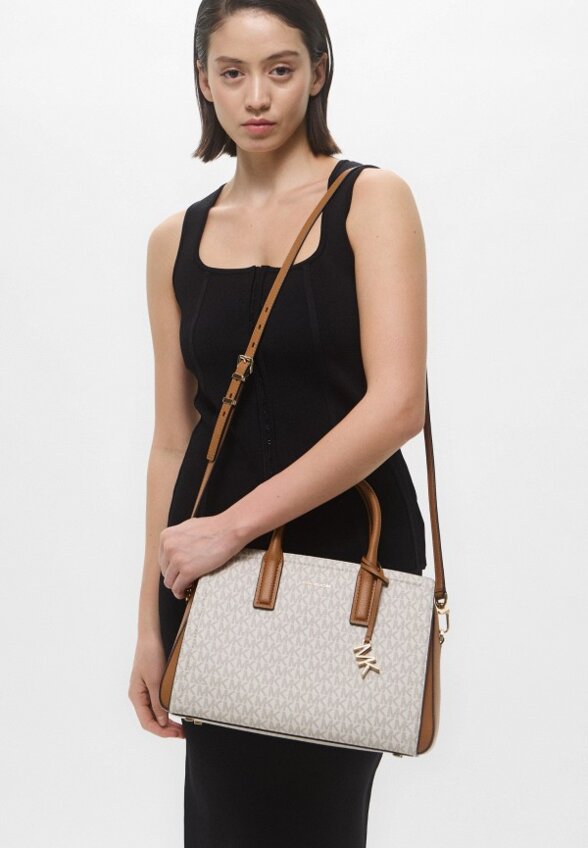 Сумка и брелок Michael Michael Kors