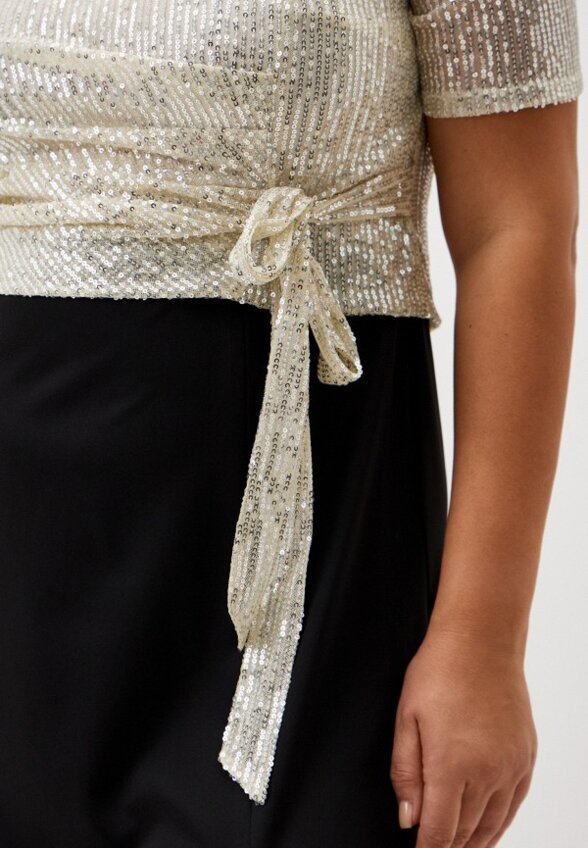 Платье Chic de Femme