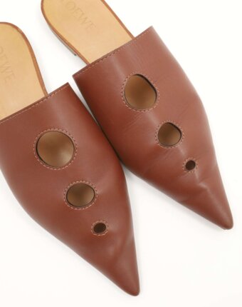 Loewe Shoes женщинам