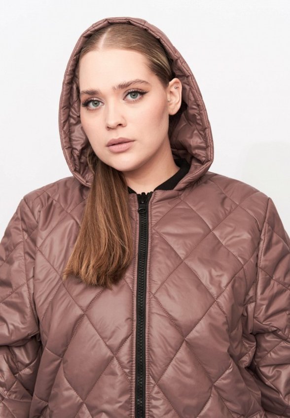 Куртка стеганая Артесса