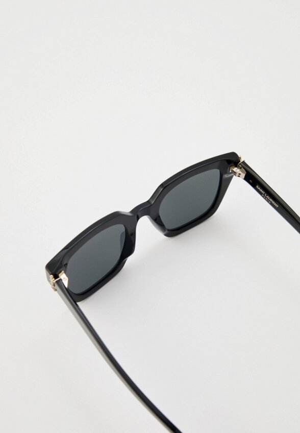 Очки солнцезащитные Saint Laurent