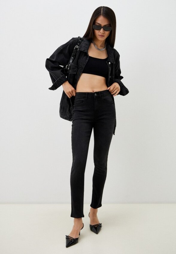 Джинсы Desigual