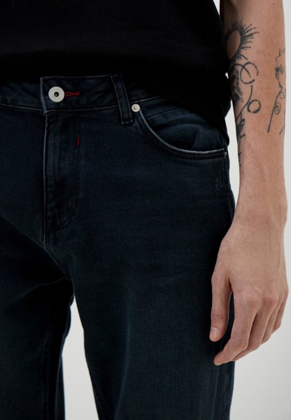 Джинсы Colin's