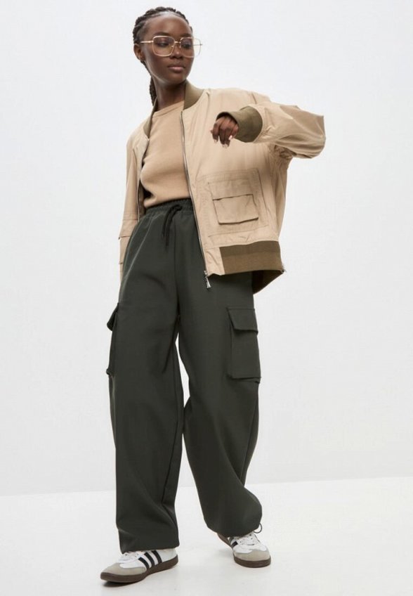 Бомбер Noele Boutique