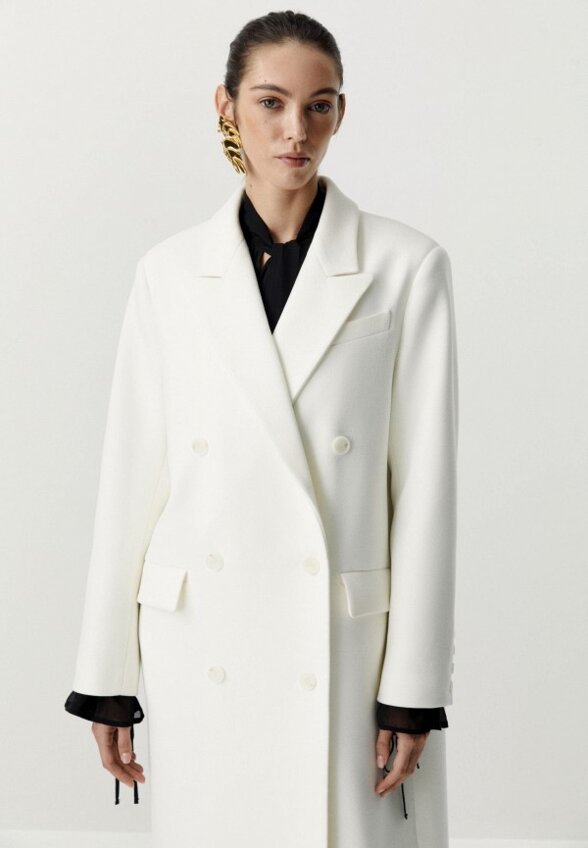 Пальто Charmstore