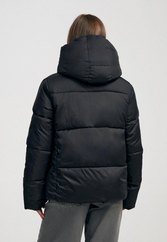 Пуховик Твое