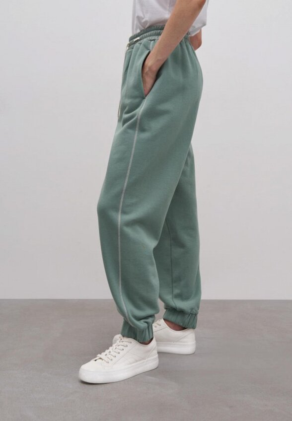 Брюки спортивные Finn Flare