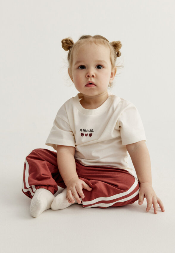 Пижама с принтом для малышей