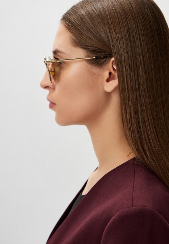 Очки солнцезащитные Miu Miu