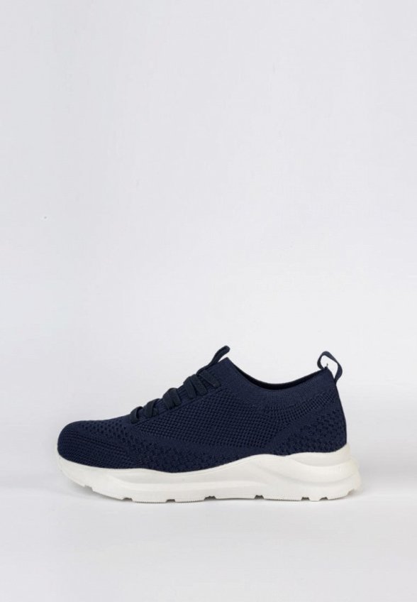 Кроссовки Tikkago