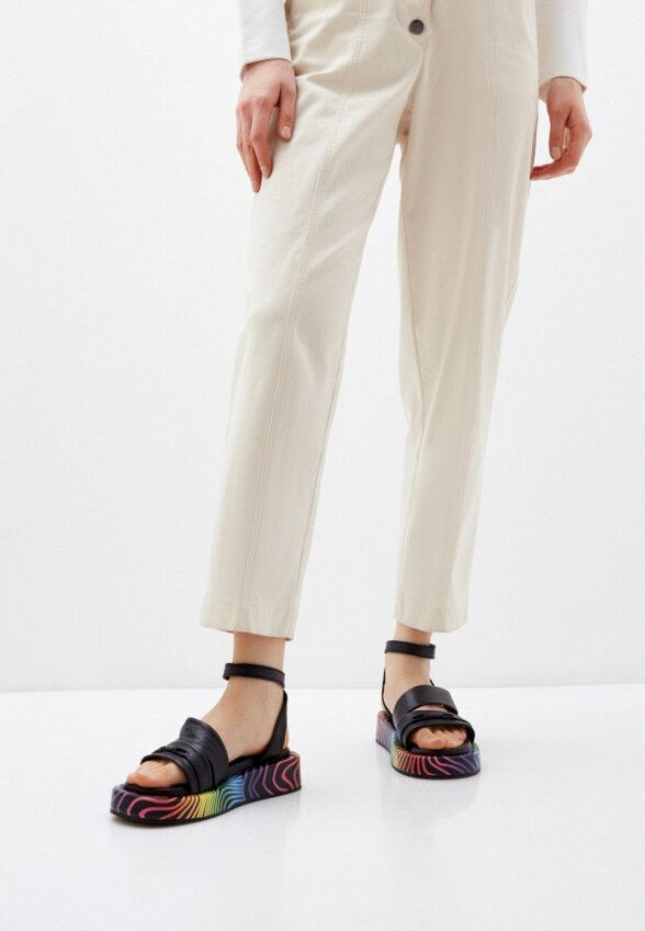 Босоножки Tivalini