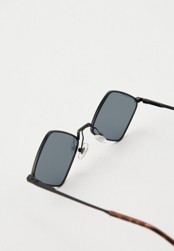 Очки солнцезащитные Ruxara