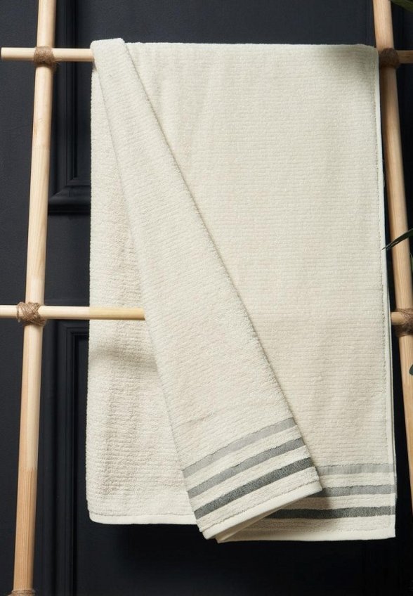 Полотенце Sanpa