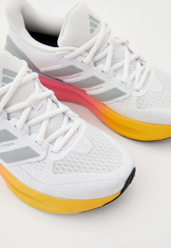 Кроссовки adidas