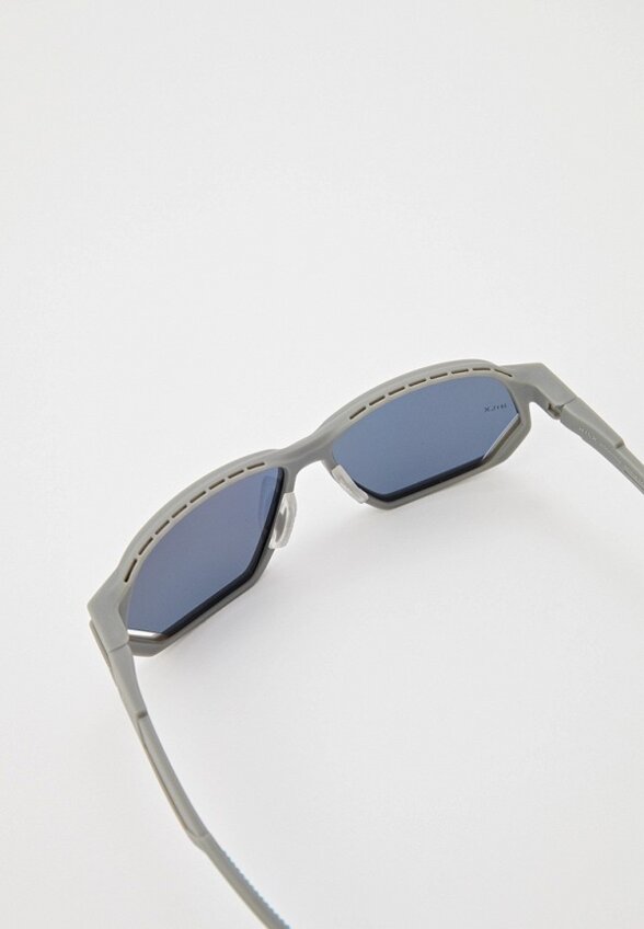 Очки солнцезащитные Hilx