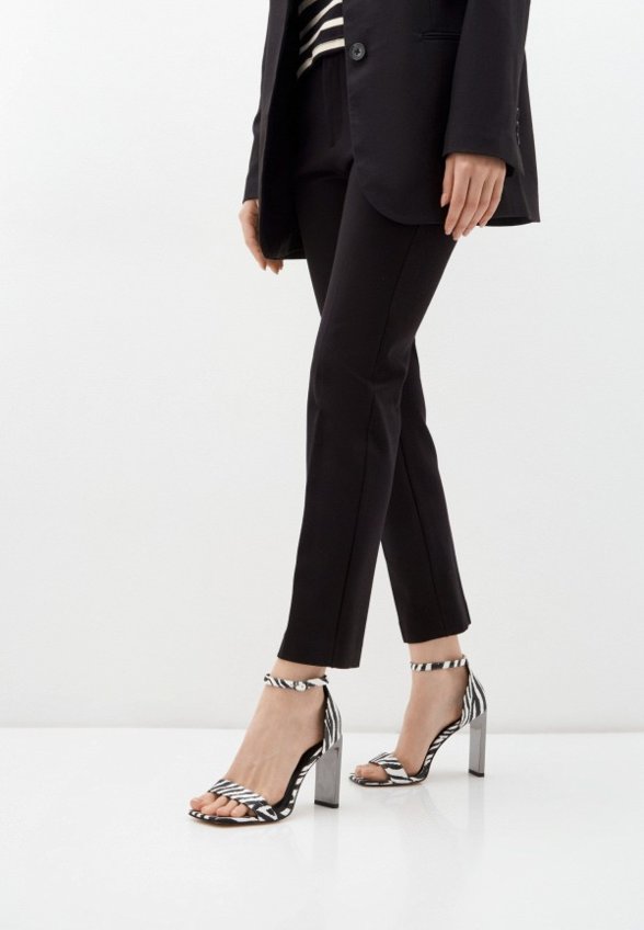 Босоножки Corso Como