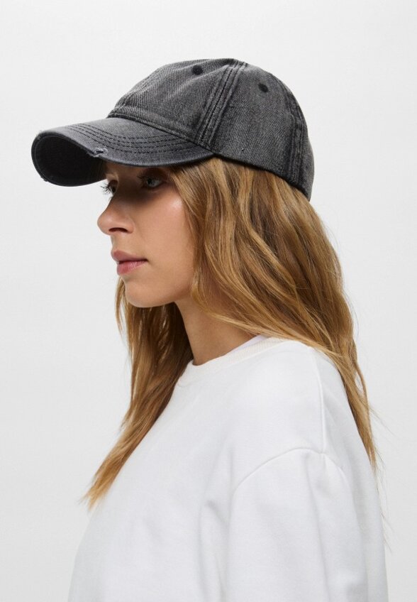 Бейсболка Befree