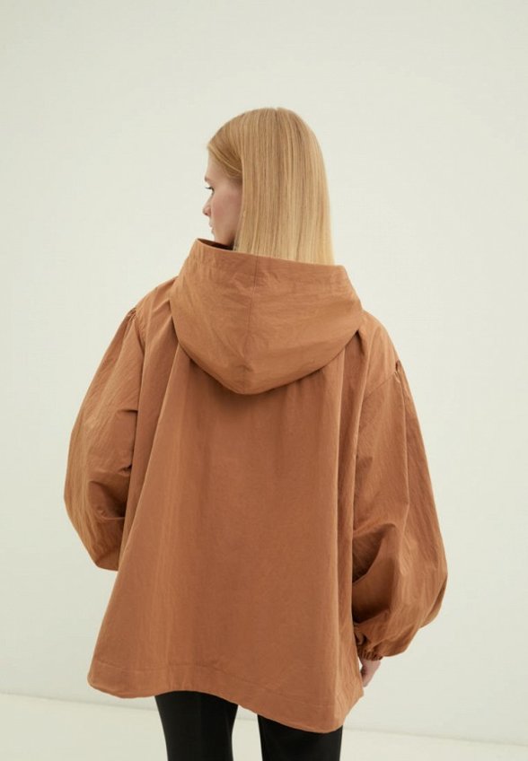 Ветровка Finn Flare