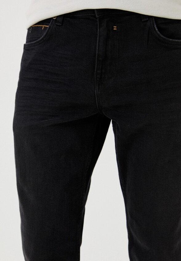 Джинсы Colin's