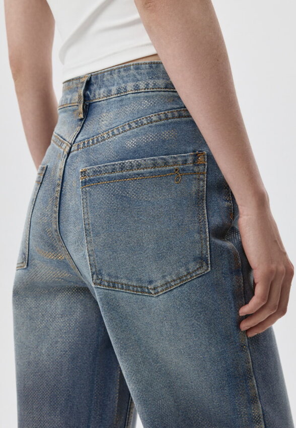 Джинсы STRAIGHT FIT с металлизированным декором